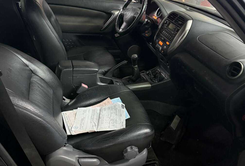 Toyota 2.0i VVT-i 16v 4x4 VIP