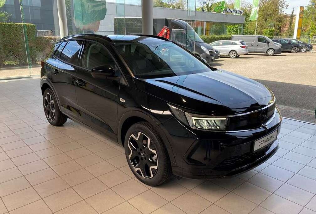 Opel GS Line 1.2 Turbo Start/Stop AT8 130pk