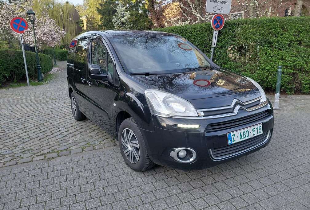Citroen Berlingo 1.6i Multispace Équipement Handicape