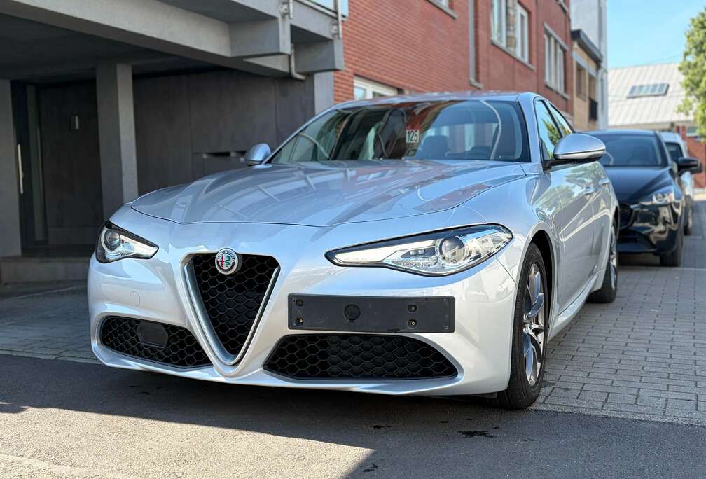 Alfa Romeo 2.2 JTDm+BOTE AUTO+CUIR+GPS+++