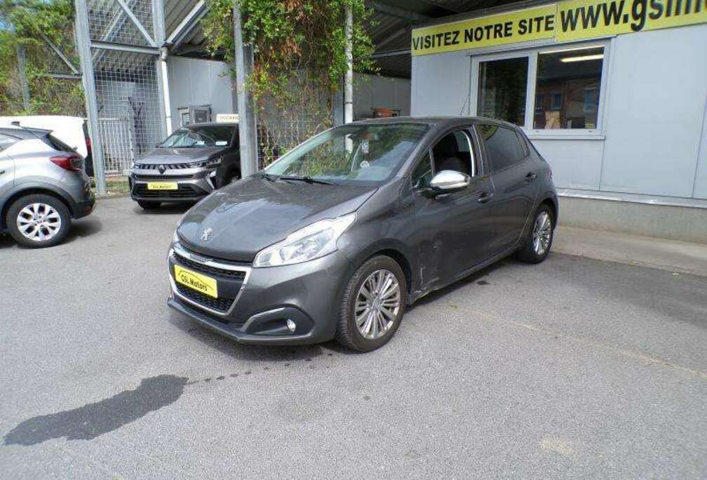 Peugeot 1.2 83cv Gris 10/19 Airco GPS Bluetooth