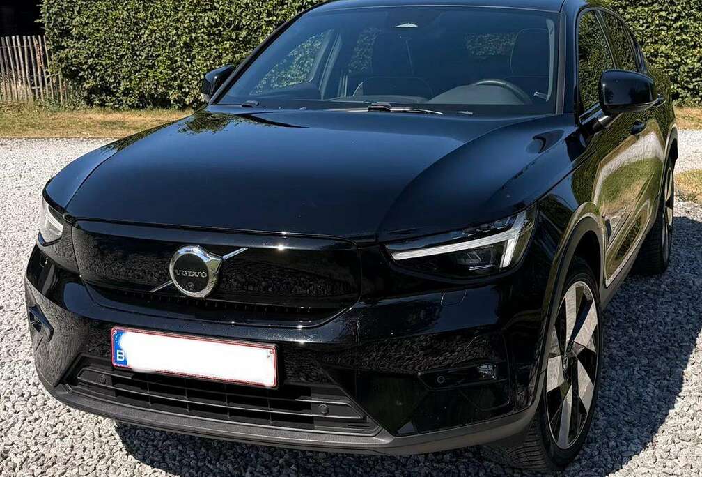 Volvo Recharge Twin 408cv Launch Edition