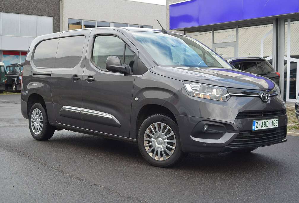 Toyota (€14.041 ex BTW) 1.5 D-4D 130 LONG AUTOMAAT euro6d