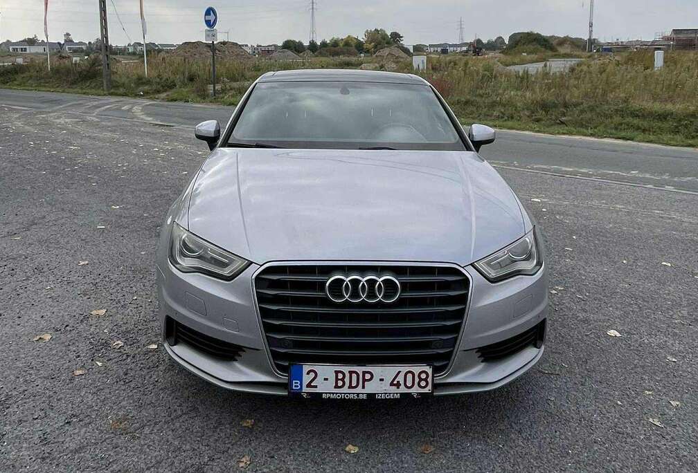 Audi A3 1.8 TFSI Sportback S tronic Attraction