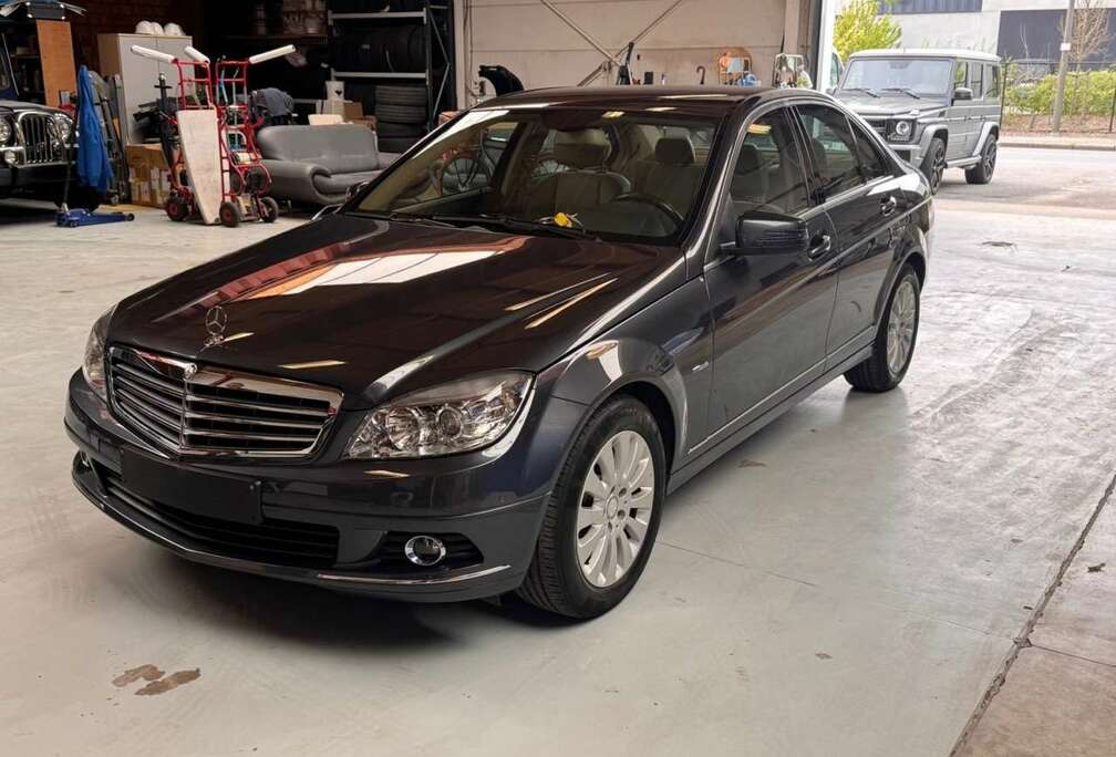 Mercedes-Benz C 180 Kompressor Automatik BlueEFFICIENCY Elegance