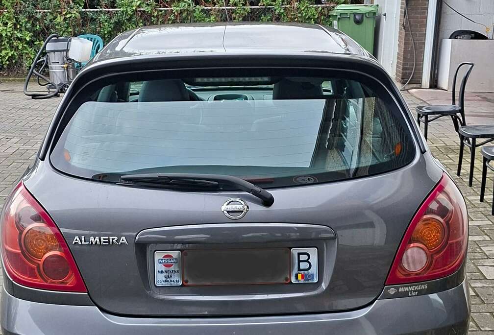 Nissan 1.5i 16v Lagoon