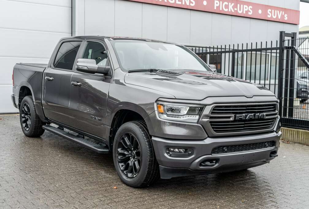 Dodge 1500 Laramie 5.7Hemi V8 - Sleep 3500kg - LPG 200L