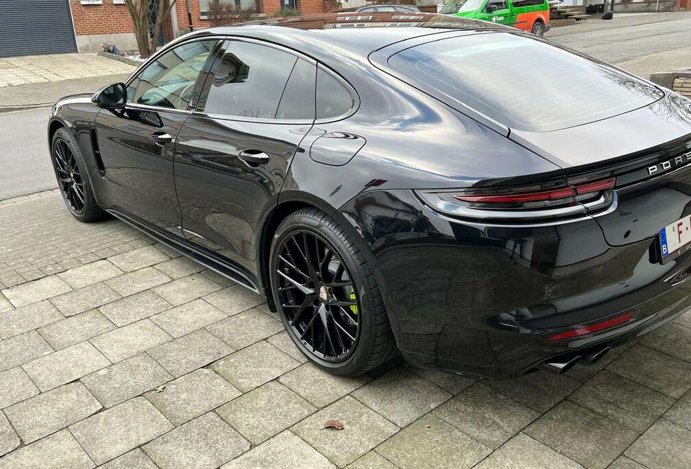 Porsche Panamera 4 eHybrid Sport Turismo 2.9 V6