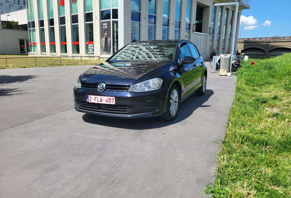 Volkswagen Golf 1.6 CR TDi Trendline DSG