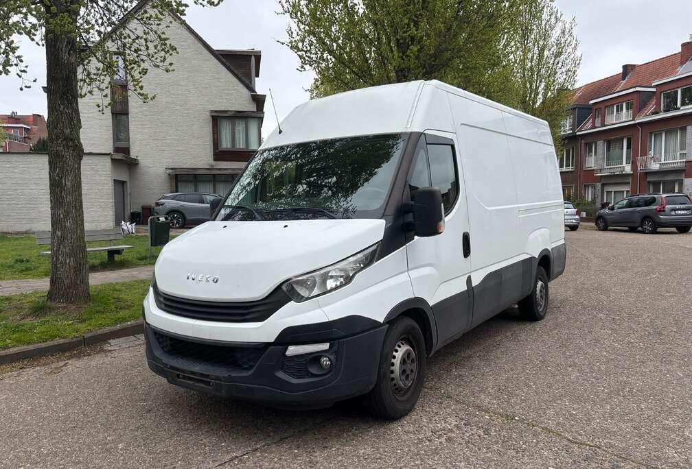 Iveco 35C14V 2.3 Turbo VGT