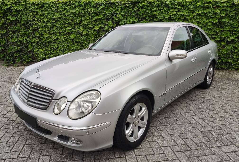 Mercedes-Benz / 2004 / 153.000 / Elegance / Diesel /