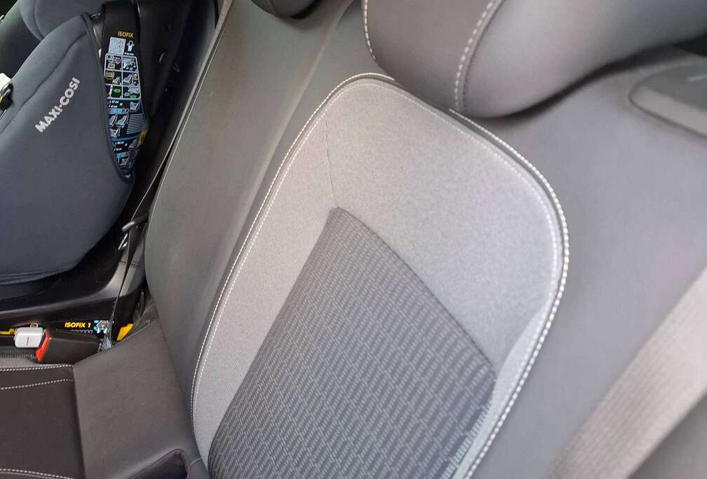 Opel Astra 1.2 Turbo Elegance S/S (EU6AP)