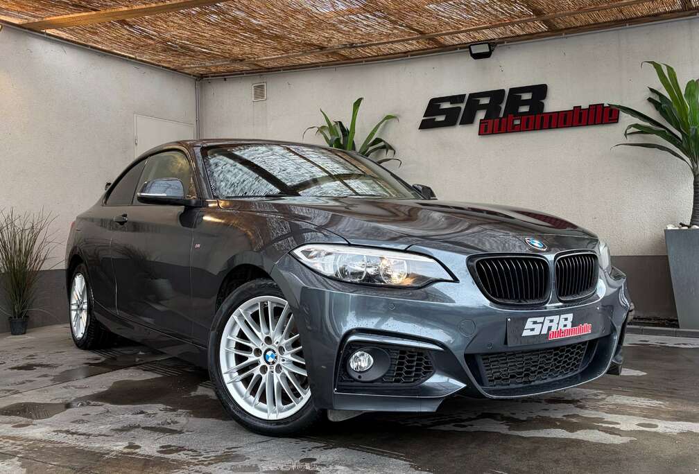 BMW BMW Coupé 218iA Look M