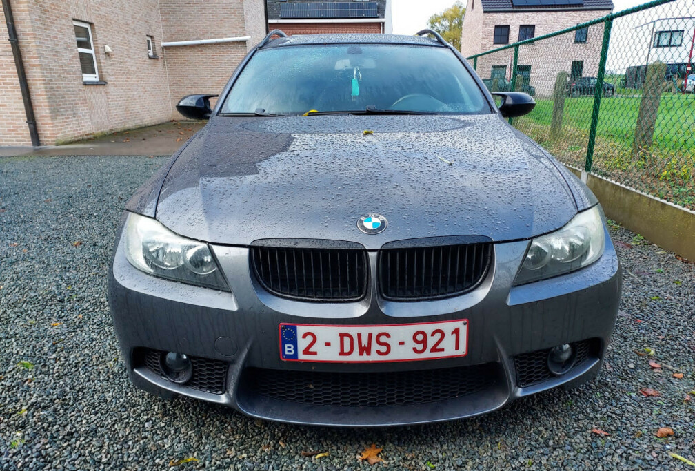 Bmw Serie 3 e91 318d compleet M-pakket