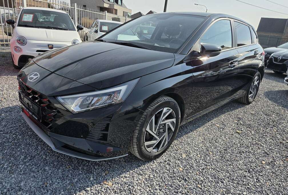 Hyundai 1.0 T-GDiNAVICAMCARPLAYDABDIGICOCK1JGARANTIE