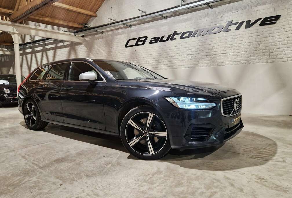 Volvo T8 AWD R-Design