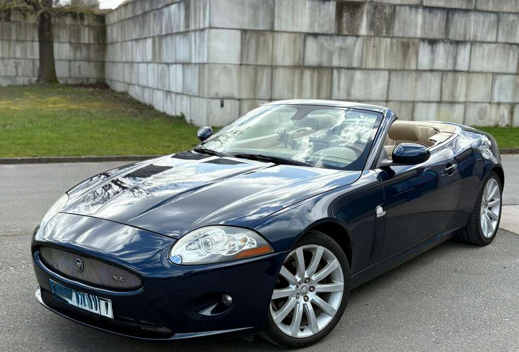Jaguar Cabriolet 4.2i V8