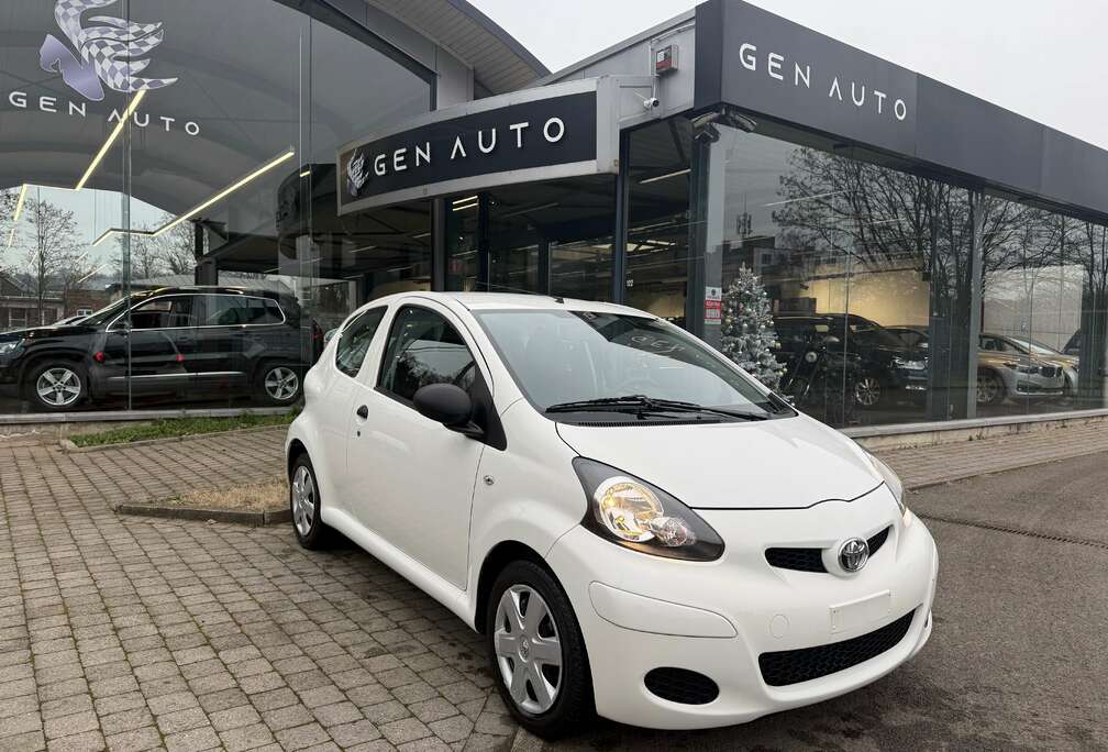 Toyota 1.0i * 12 MOIS GARANTIE *