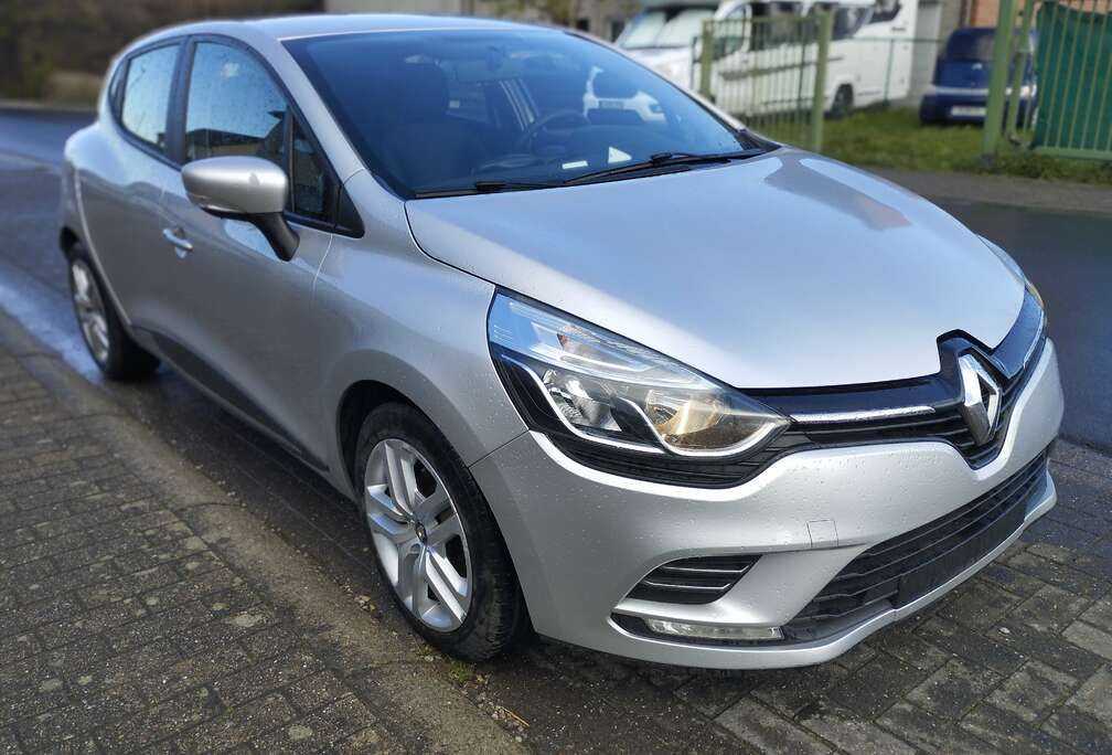 Renault Clio 1.5 dCi 0487656616