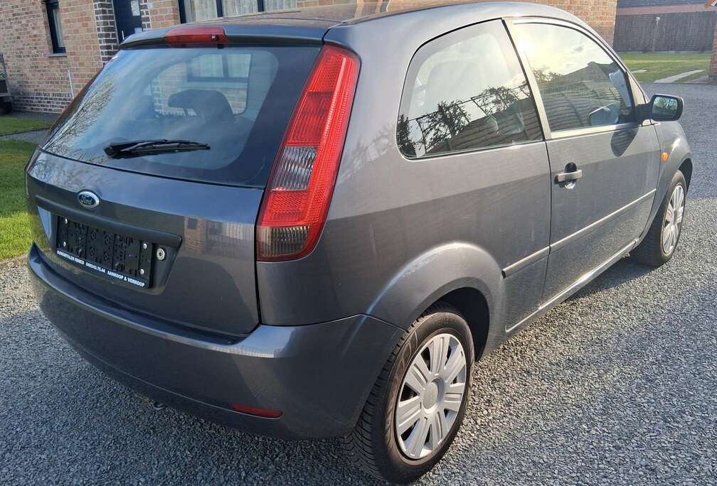 Ford 1.3i Start
