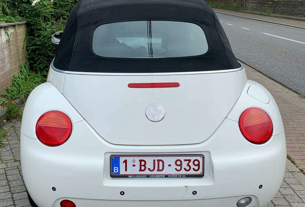 Volkswagen New Beetle Cabriolet 1.6