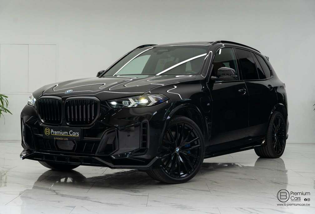BMW xDrive50e hybrid M-Performance bodykit Pano, H&K, Acc, Hud