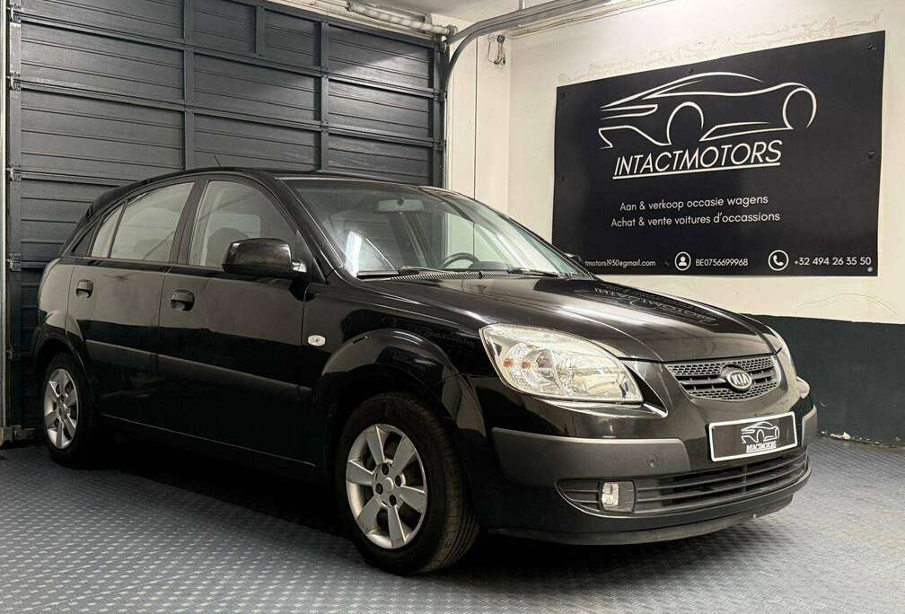 Kia 1.4i LX Airco