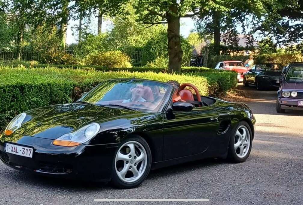 Porsche 2.5i