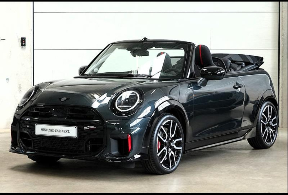 MINI Mini Cooper JCW Cabriolet