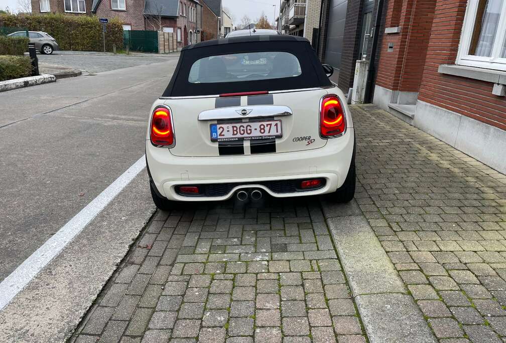 MINI Mini Cooper SD Cabrio Aut.