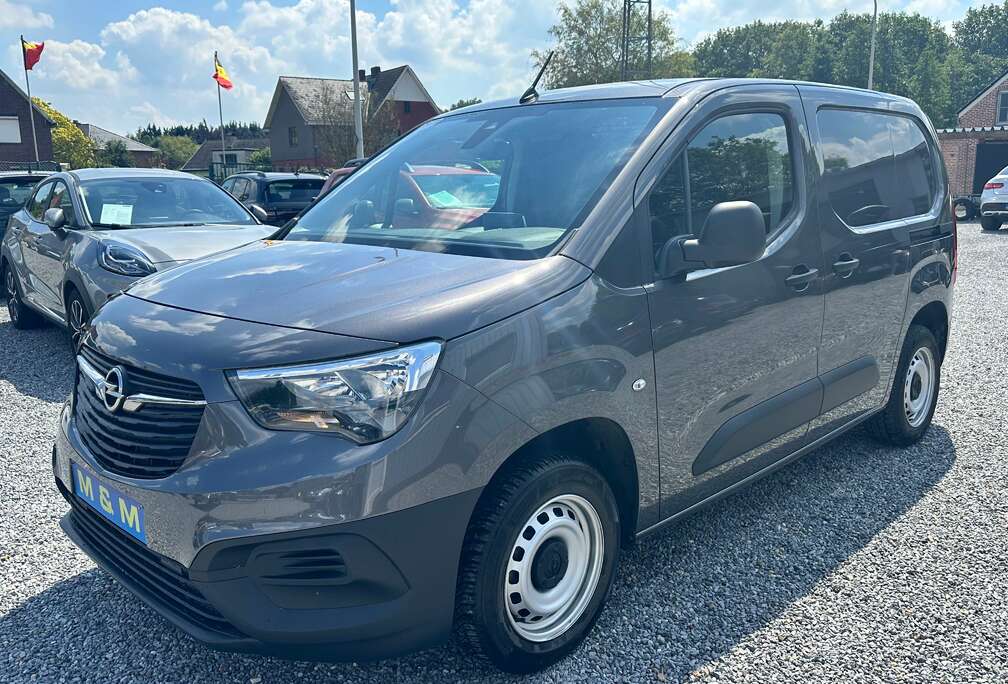 Opel 1.5 TD BlueInj. L1H1 ** Navi ** 12 m garantie **