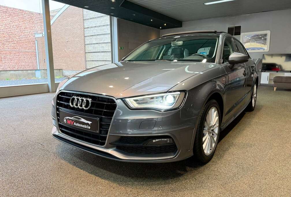 Audi Sportback 2.0TDi S line S tronic * Toit pano * Nav