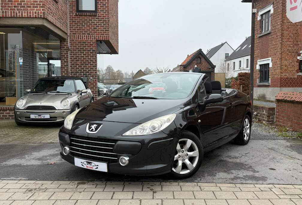 Peugeot CC 1.6i 16v Dynamique