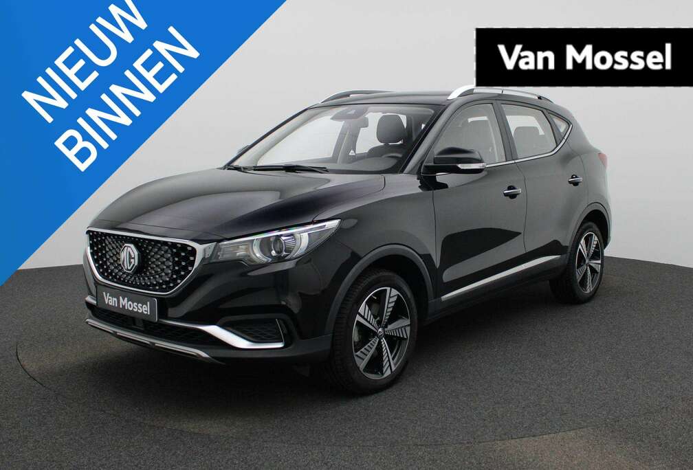 MG MG EV Luxury 45 kWh PANO DAK  LEDER  CAMERA