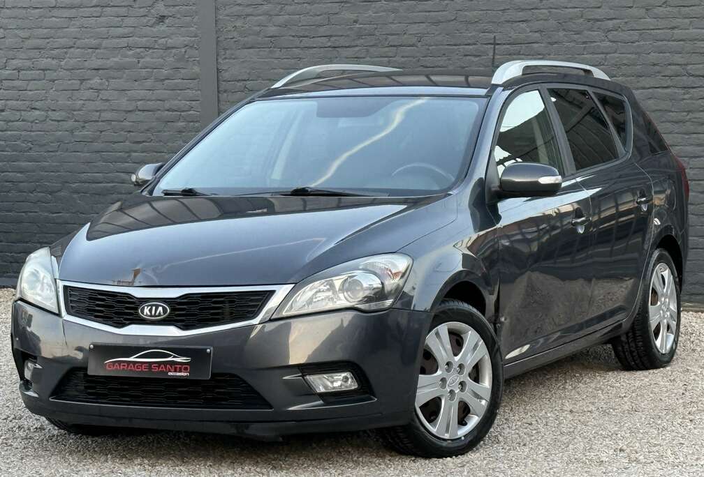 Kia Cee\'d SW 1.6 CRDi EX ISG EcoDynamics  Export-Marchand