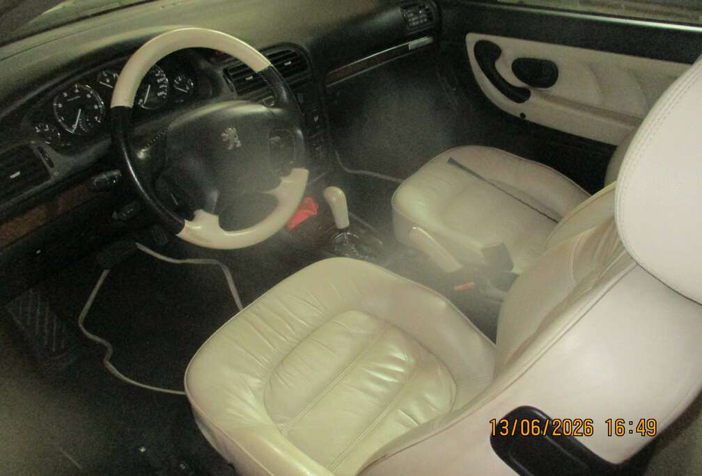 Peugeot 2.0i 16v S