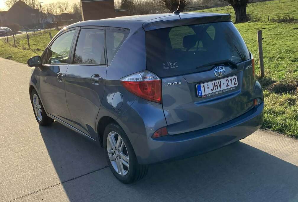 Toyota Verso S 1.33 VVT-i Life