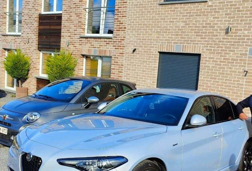 Alfa Romeo 2.2 MJD Sprint ATX (EU6D)