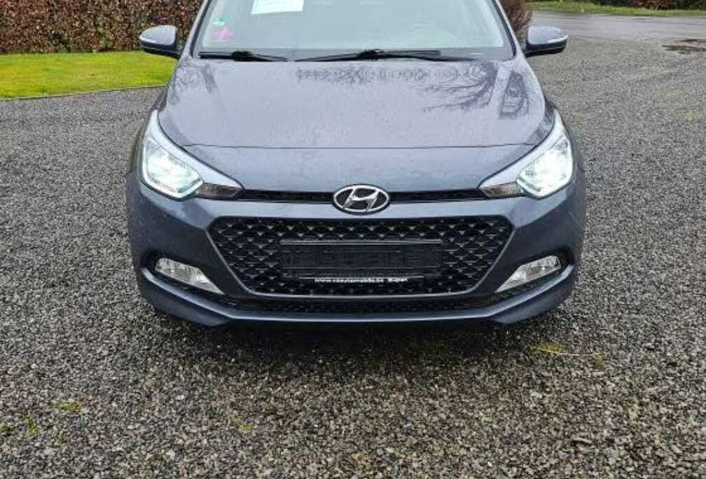 Hyundai 1.2 84 Edition #Navi