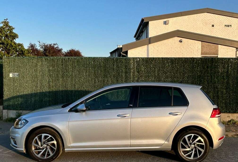 Volkswagen 1.4 TSI Sound DSG