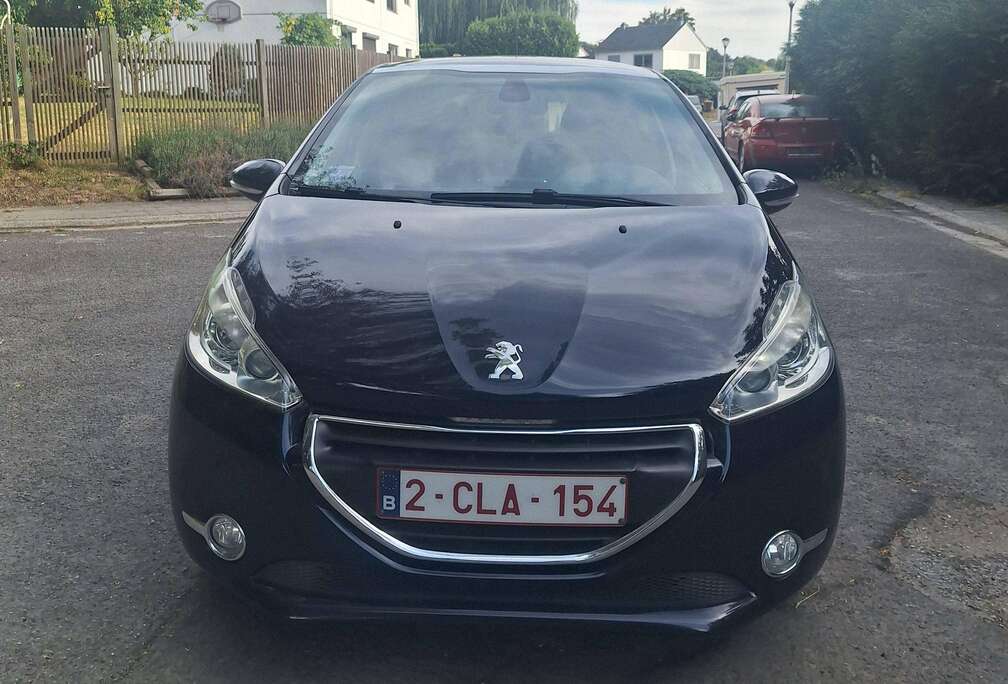 Peugeot 208 1.2i PureTech Active