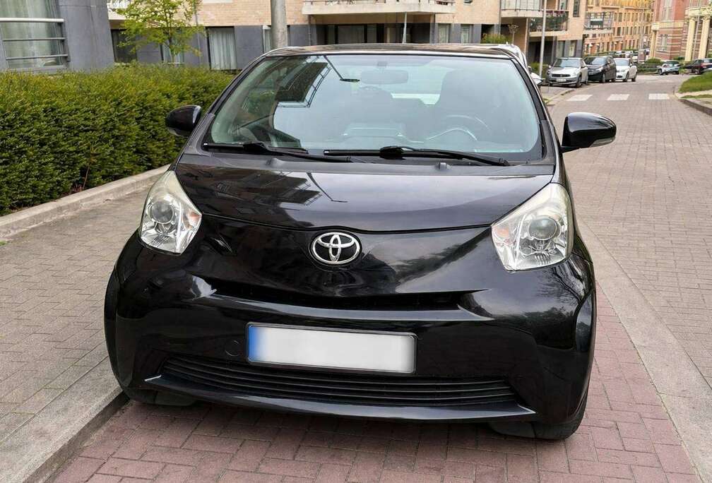 Toyota iQ 1.0i VVT-i Terra