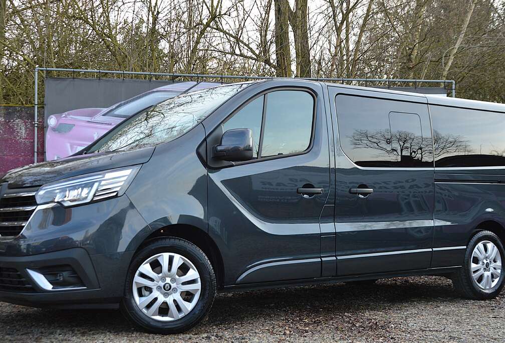 Renault Long Passenger 2.0dCi Intens 8PL BOITE AUT 8.124KM