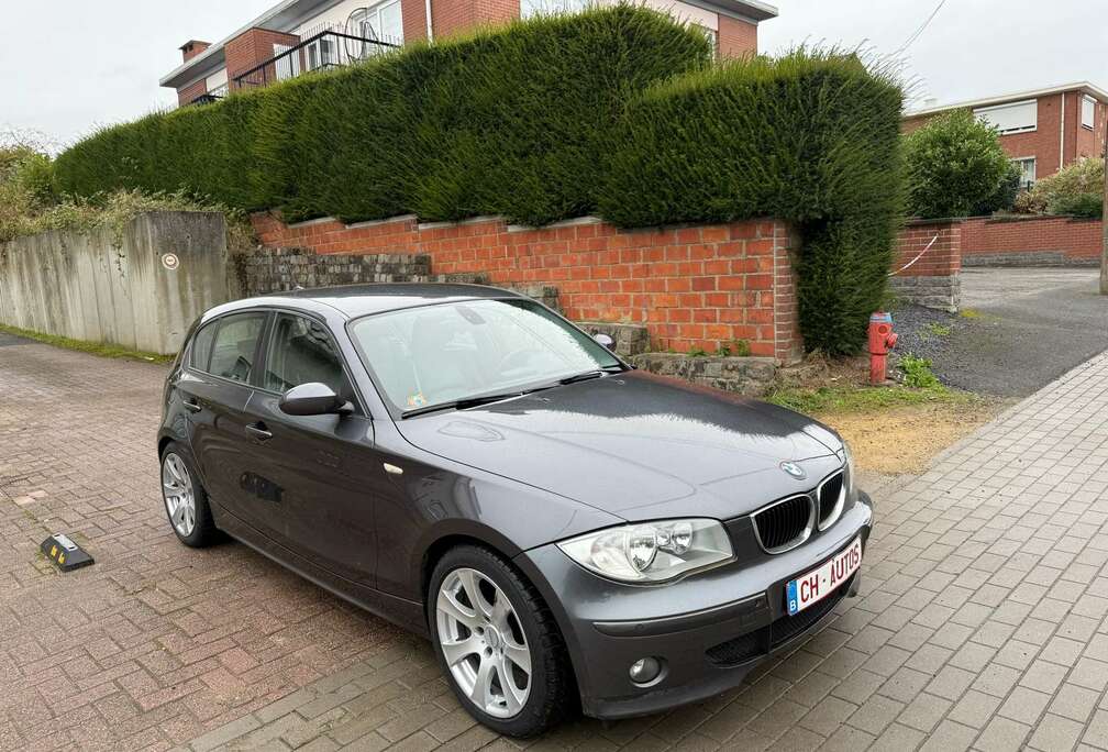 BMW 120iA-BOITE AUTO-PRETE A IMMATRICULER-GARANTIE