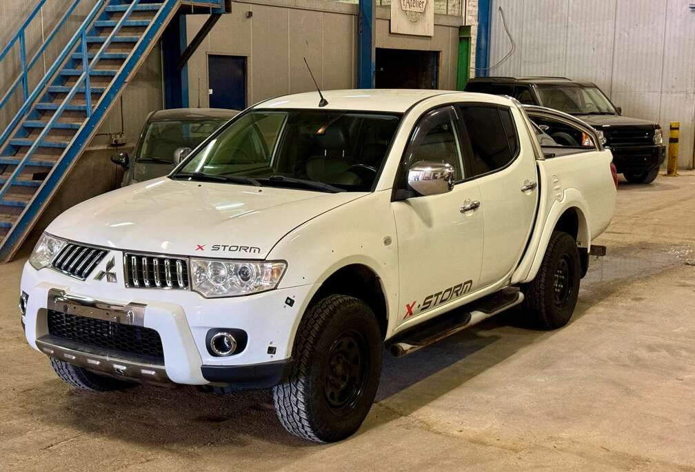 Mitsubishi 2.5 DI-D 4WD Instyle