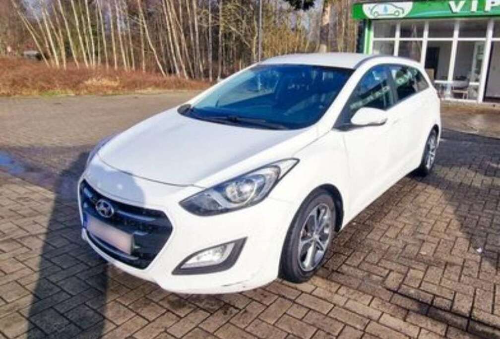 Hyundai blue 1.6 CRDi DCT Style