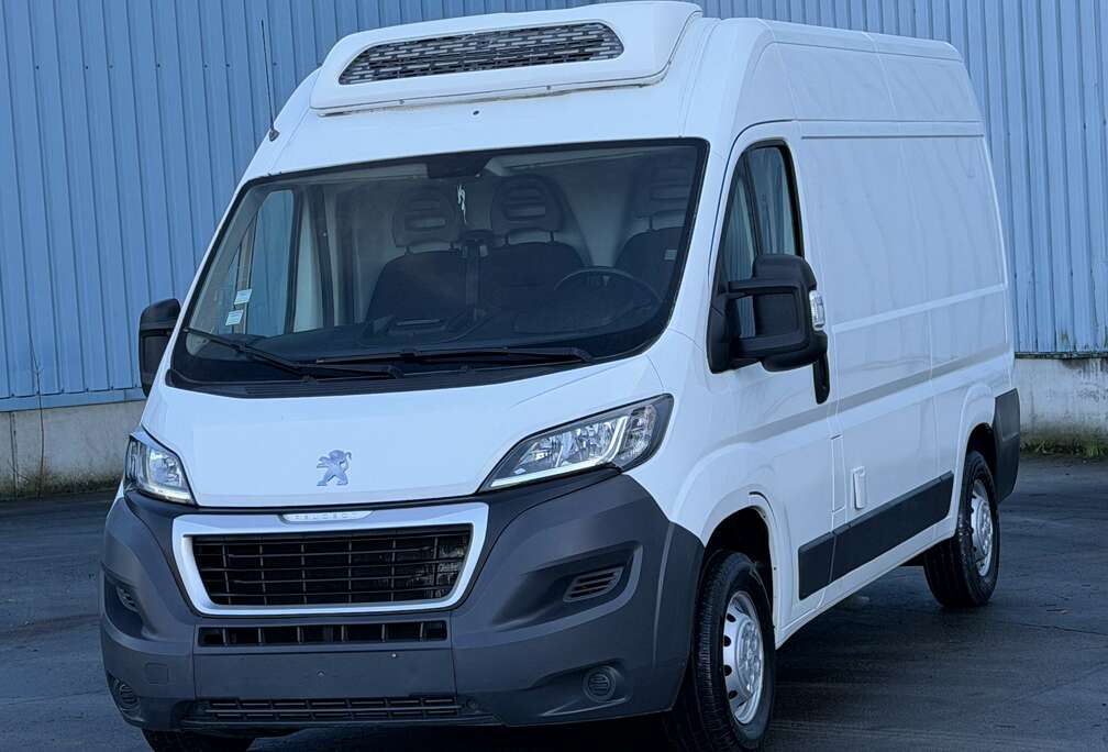 Peugeot 2.2 HDi FRIGORIFIQUE/ 1Main - 103 000 Km - TVA