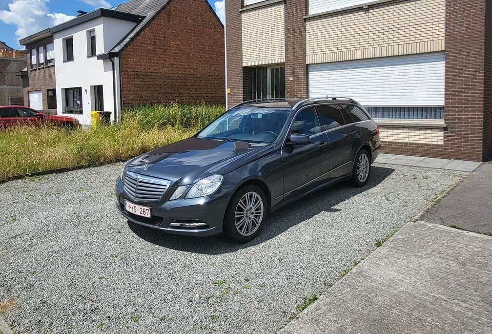 Mercedes-Benz E 200 T CDI DPF BlueEFFICIENCY 7G-TRONIC Elegance