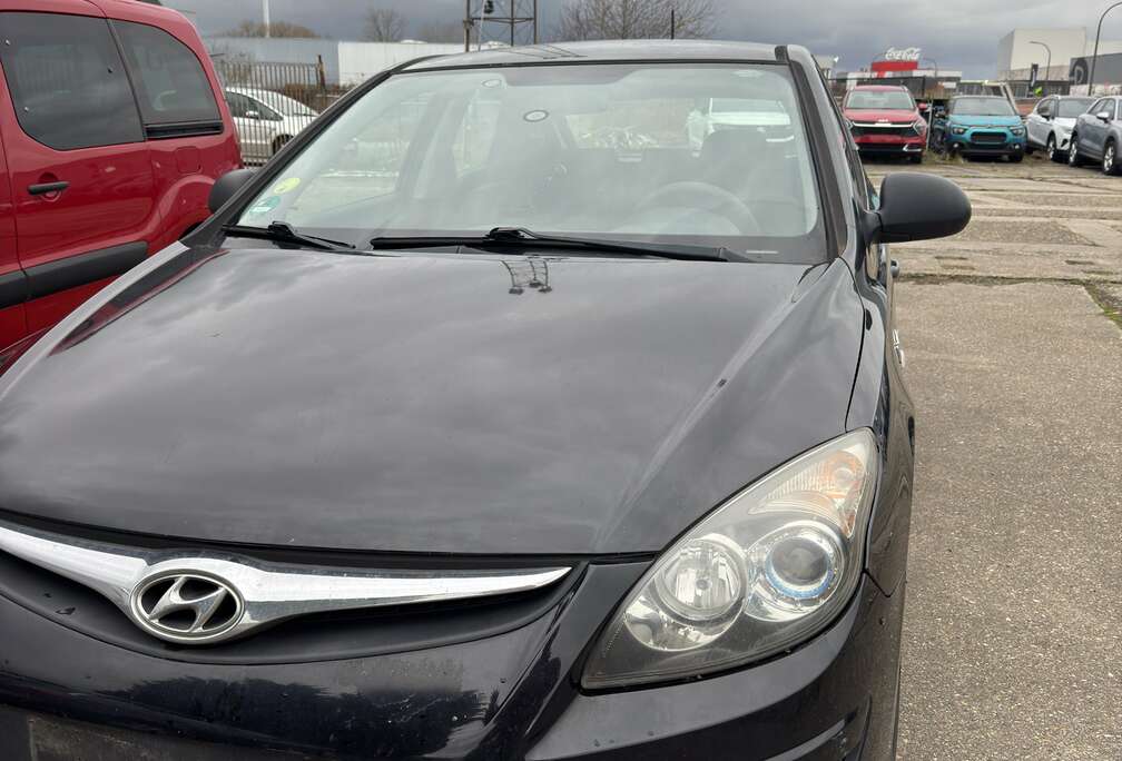 Hyundai 1.6 CRDi U2 Blue Comfort ISG 103gr.