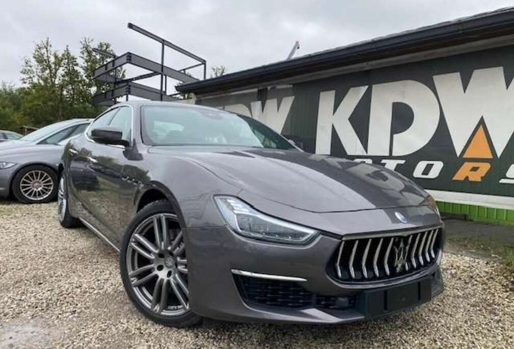 Maserati 3.0 V6 Turbo GranLusso (EU6b)